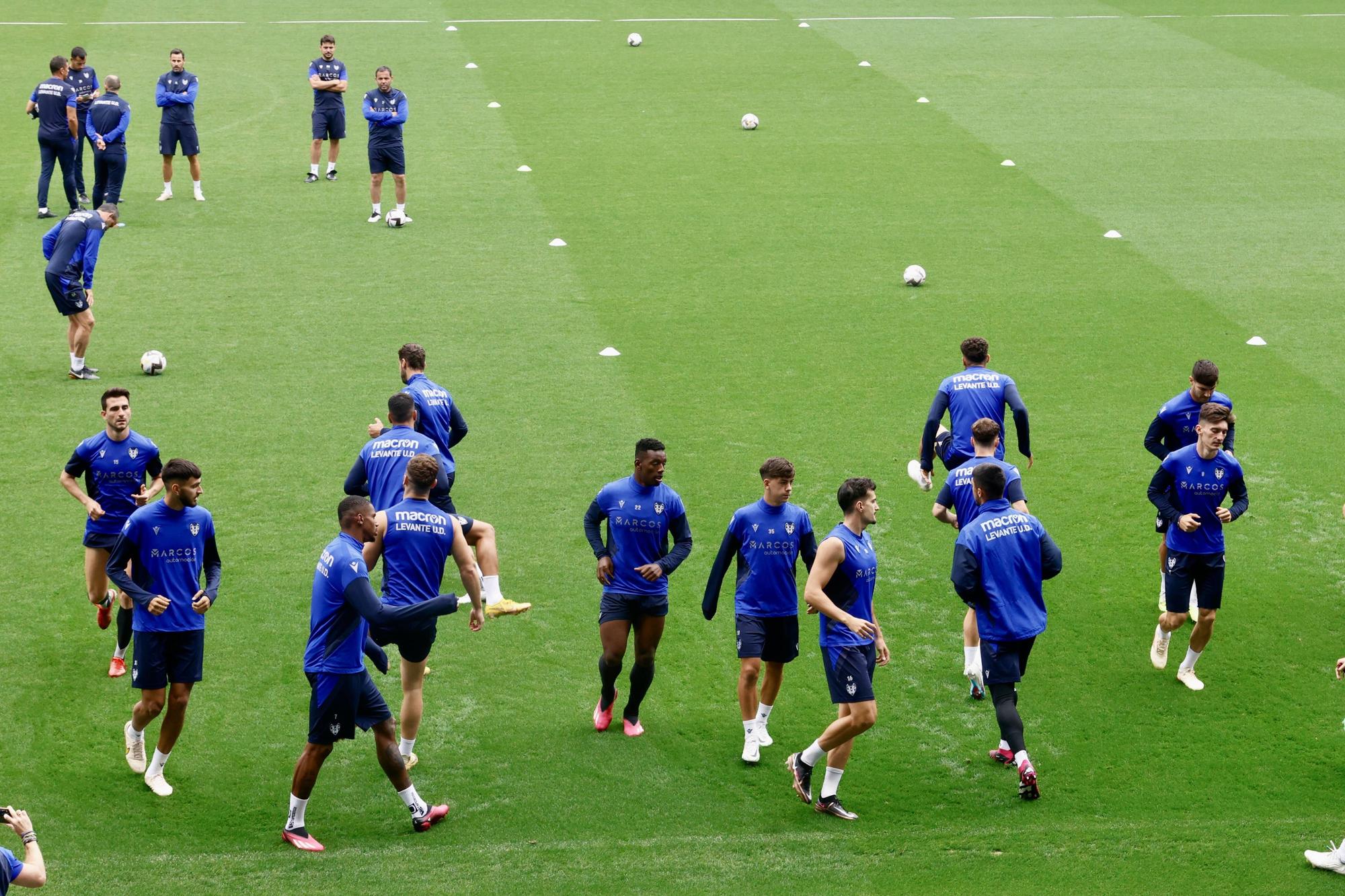 Asi ha sido el último entreno del Levante antes del Oviedo