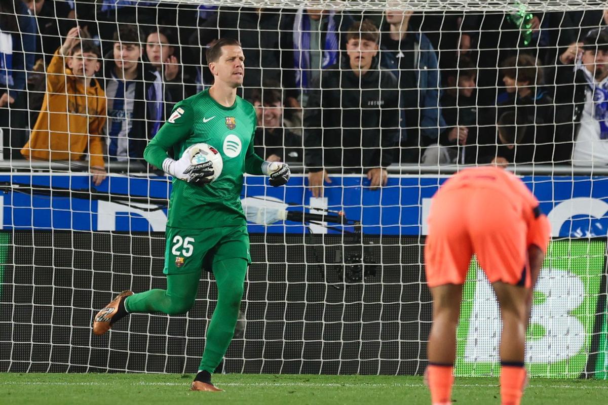 Szczesny, en el partido entre Alavés y Barça