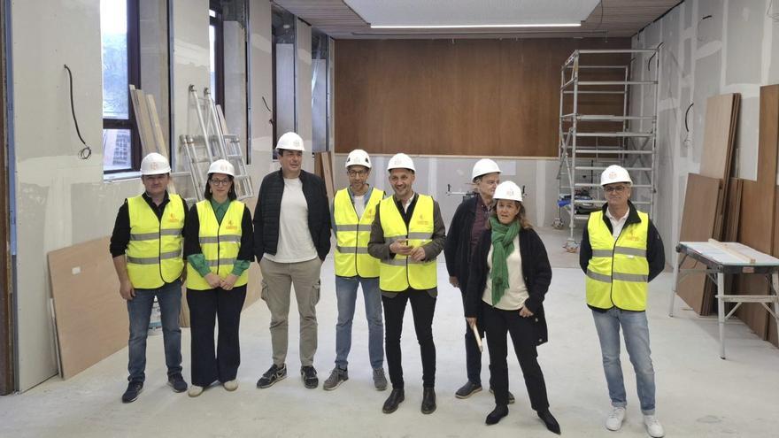 Porriño abrirá su sala de cine municipal en un mes