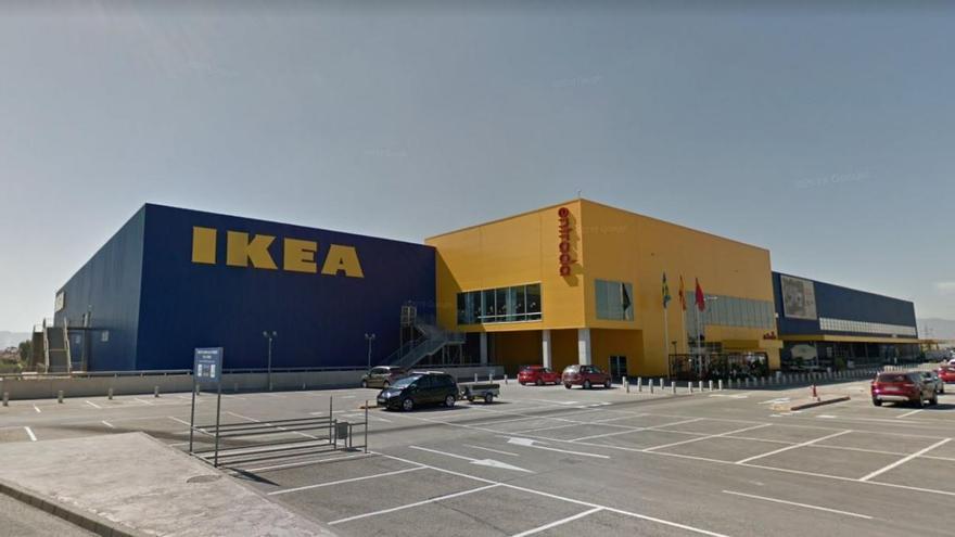 La novedad más curiosa de Ikea: una lámpara-altavoz para el jardín o terraza