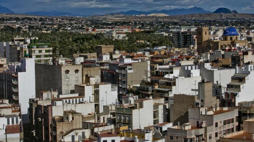 Una vista área de viviendas de Elche.