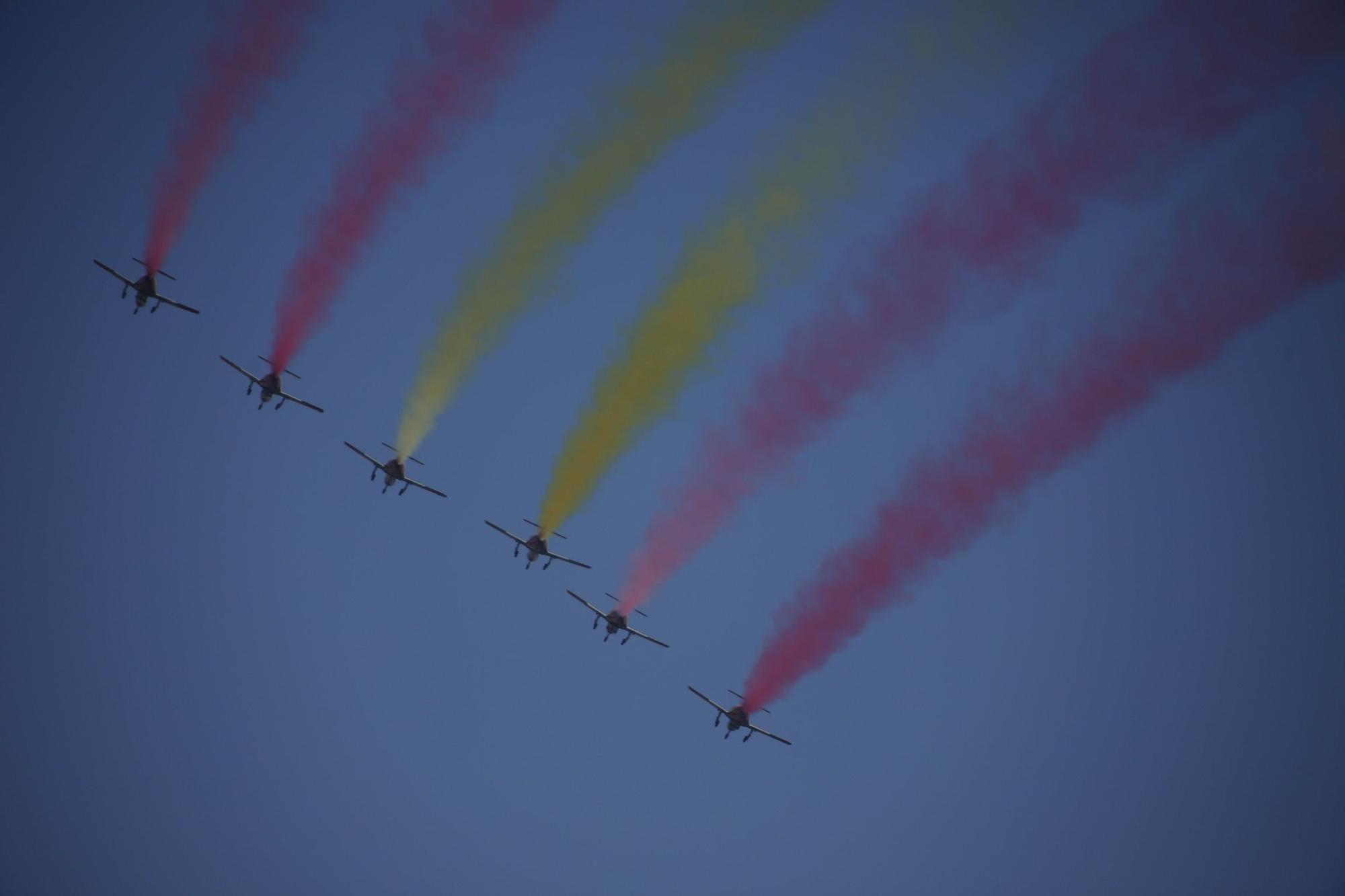 Espectáculo aéreo de Patrulla Águila en Málaga