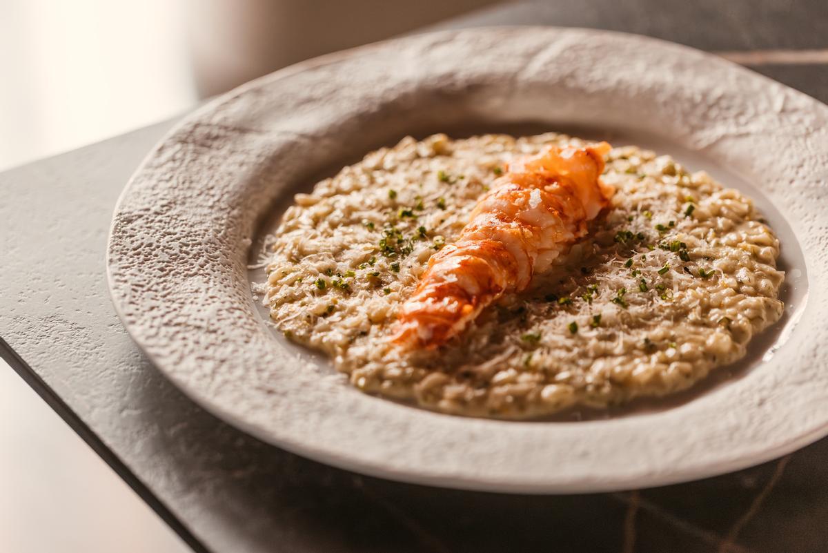 El risotto de bogavante, una de las delicias de la carta de Hell's Kitchen Ibiza.