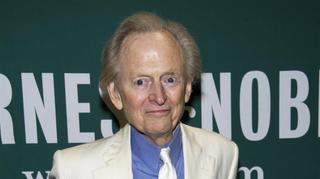 Adiós al muy imitado pero inimitable Tom Wolfe