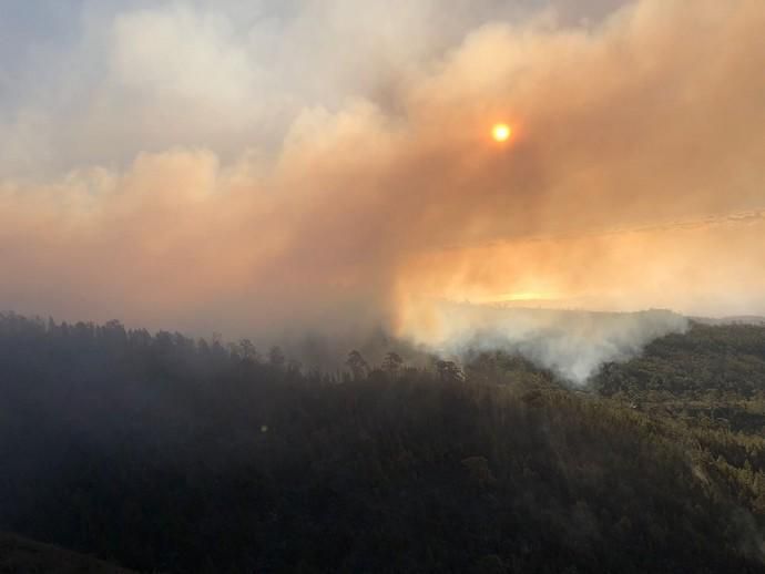 Segunda jornada del incendio de Granadilla de Abona (10.04.02018)