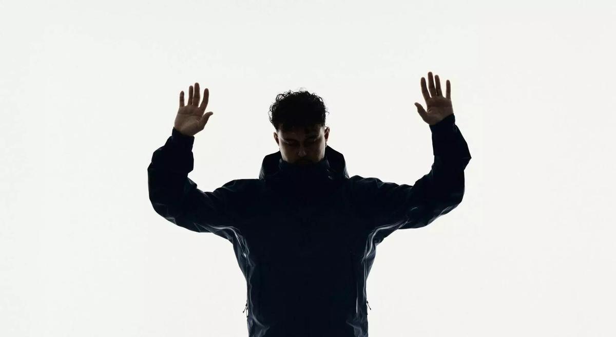 Martí Delhom Latorre (su verdadero nombre) ha conectado con una generación que se mueve por encima del radar de las tendencias, sin promoción ni discográficas detrás, sin managers y sin (efectivamente) declaraciones a la prensa.