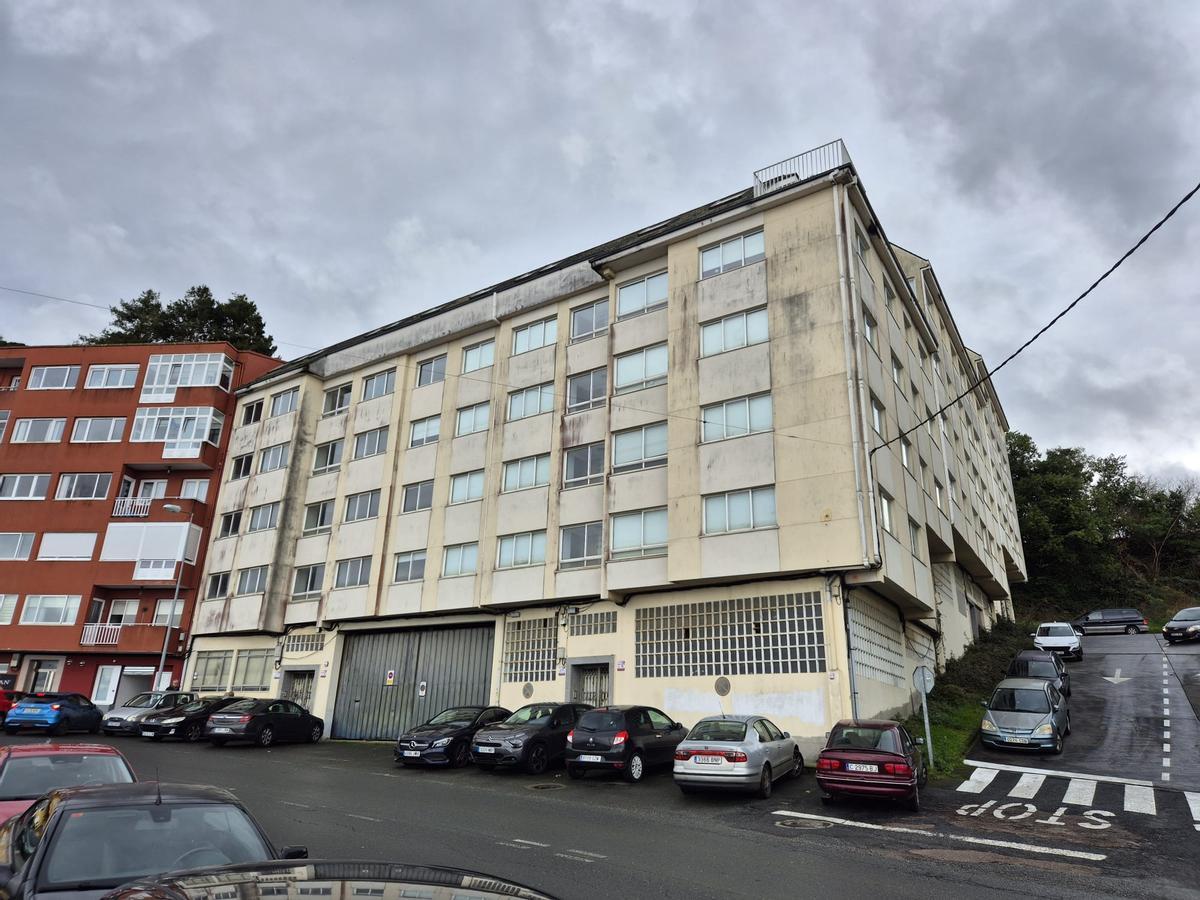 Edificio de viviendas adquirido por Anjoca en Sada