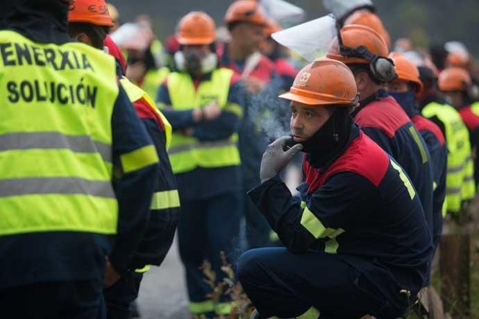 Protestas contra los despidos en Alcoa San Cibrao