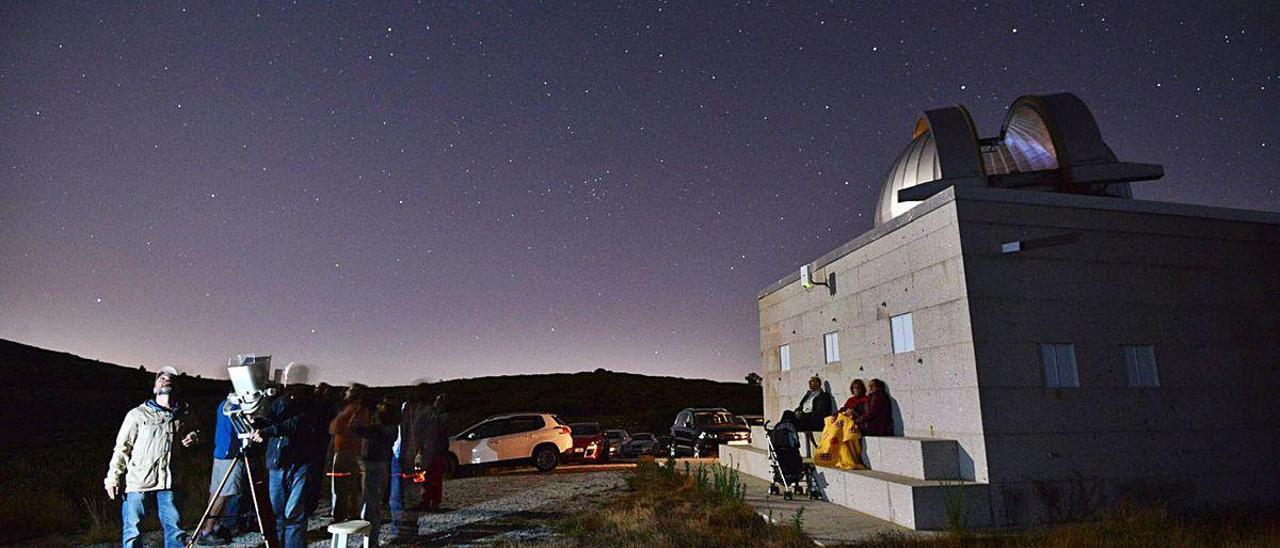 Actividad en el Observatorio astronómico de Cotobade un verano anterior.