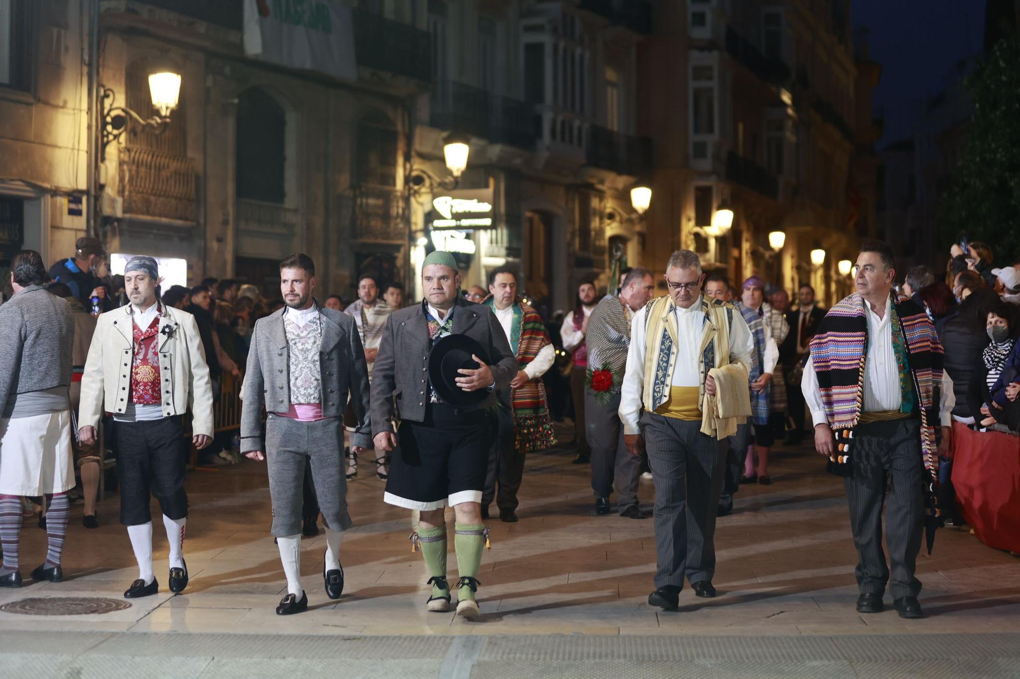 Búscate en el segundo día de ofrenda por la calle Quart (entre las 19:00 a las 20:00 horas)