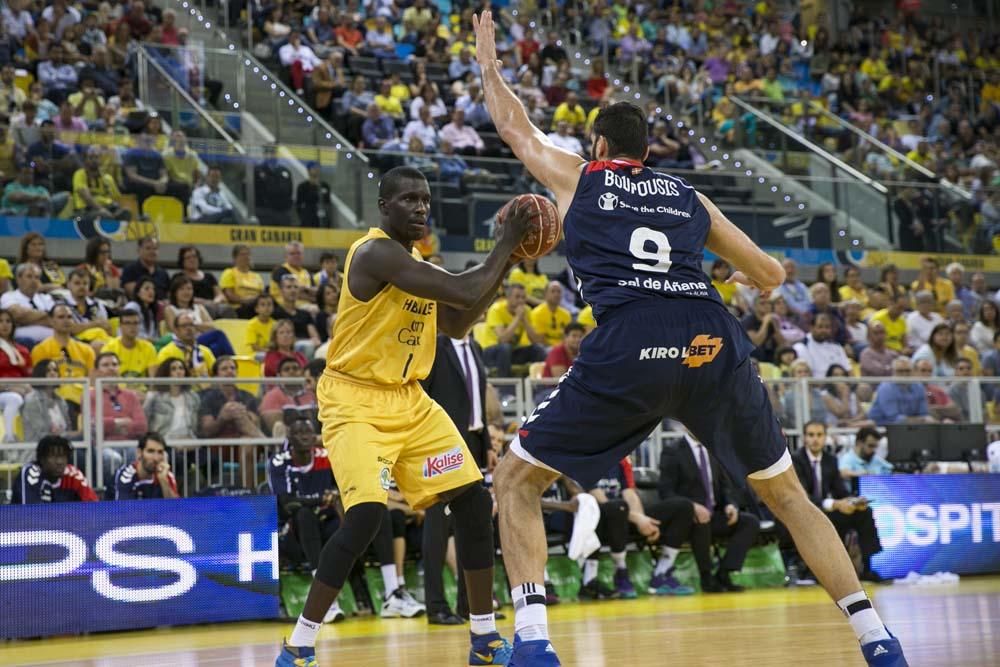 Herbalife Gran Canaria 93 - 87 Laboral Kutxa