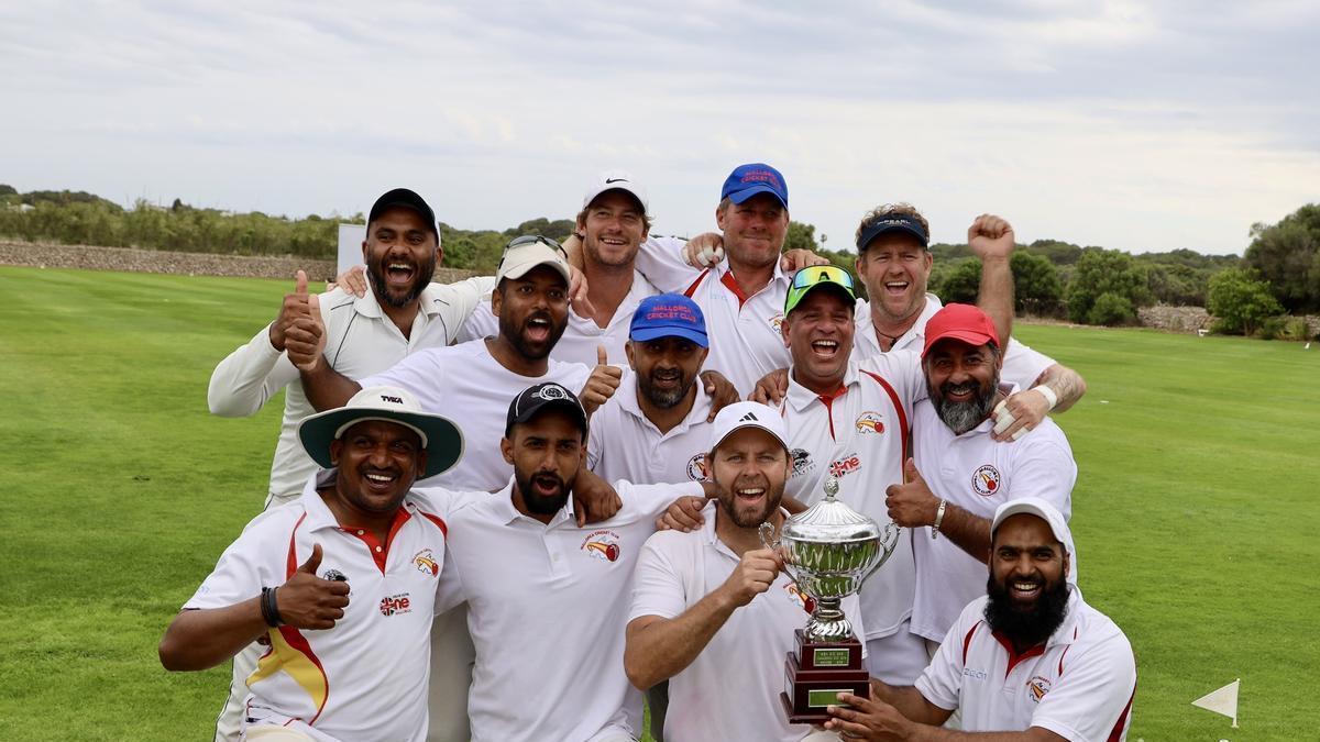 Uno de los equipos ganadores de la Copa Balear de críquet