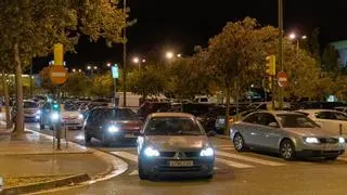 Los atascos en Puerto Venecia, una constante que se acentúa los fines de semana: "Hora y media en salir del parquin"