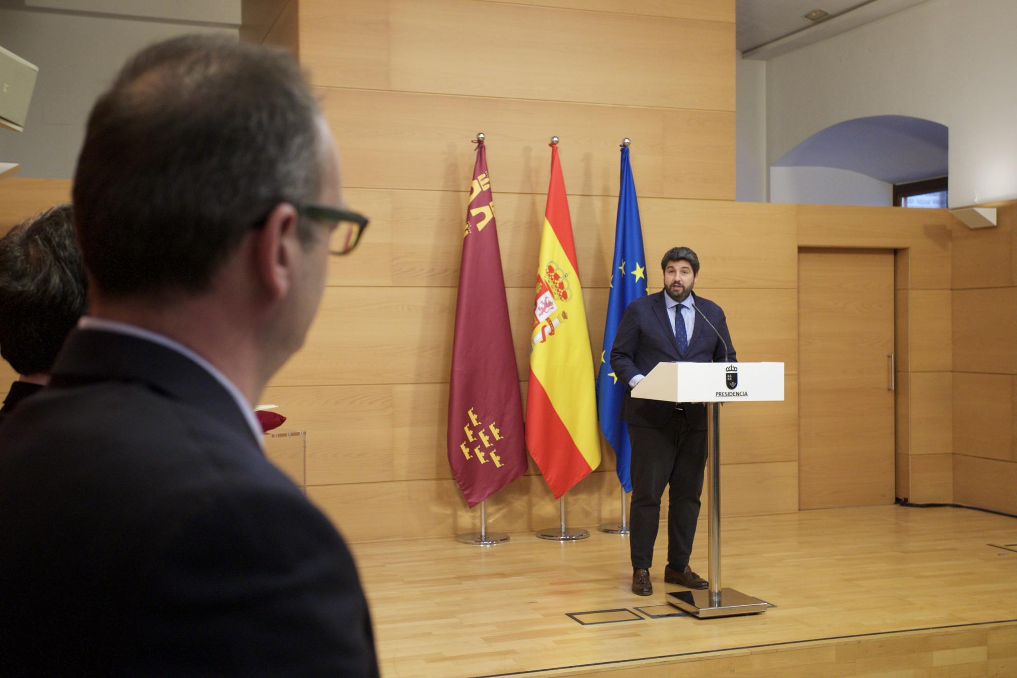 Las imágenes de la toma de posesión de los nuevos consejeros del Gobierno de Murcia