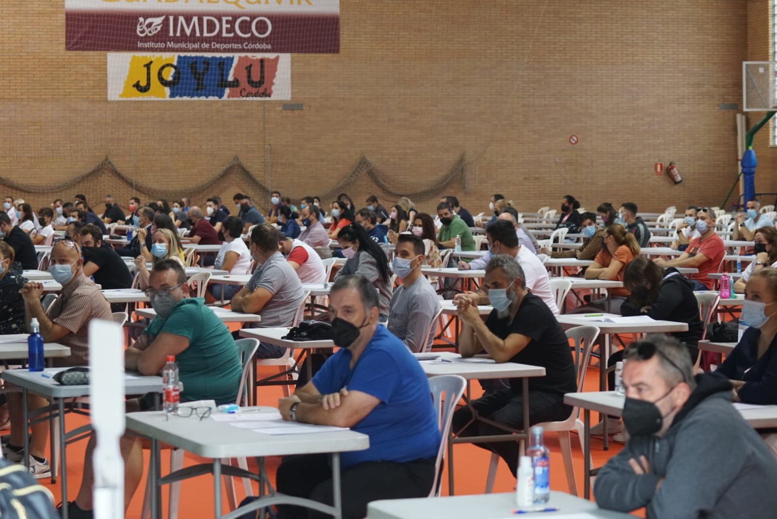 Examen de Sadeco para 37 plazas de peón limpiador