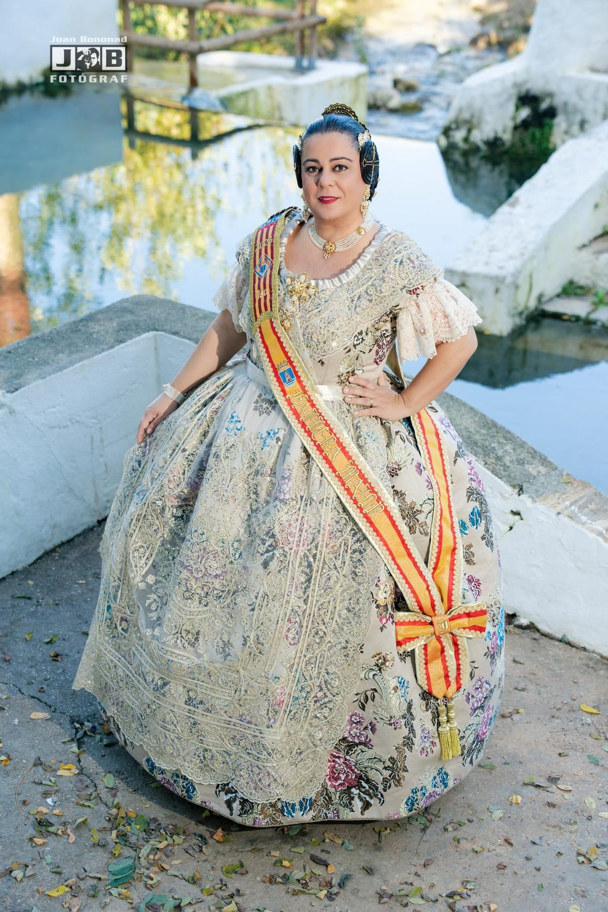 La fallera mayor de Tavernes, Isabel Gimeno.