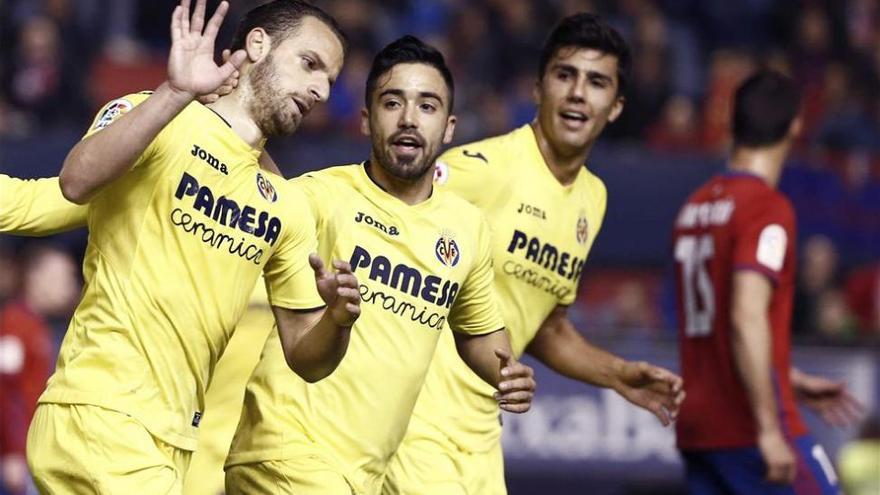 Soldado impulsa al Villarreal