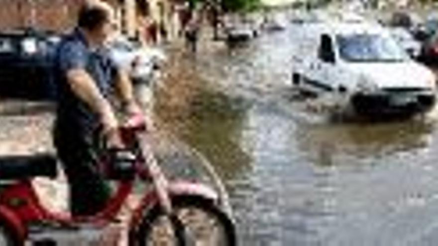 Un temporal de lluvia y viento azotala provincia