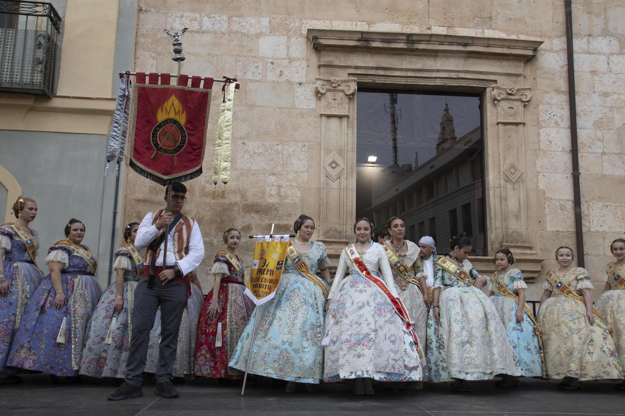 Las mejores imágenes de la entrega de premios de las fallas de Alzira