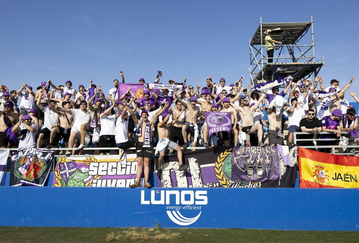 El Atlético Baleares - Real Jaén en imágenes