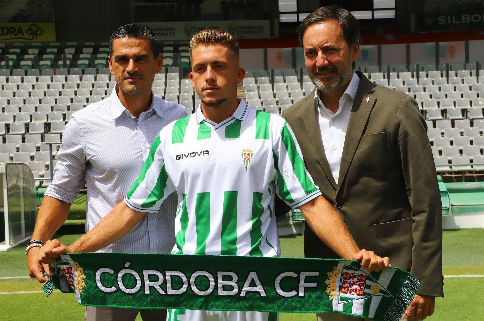 Isma Ruiz presentado como nuevo jugador del Córdoba CF