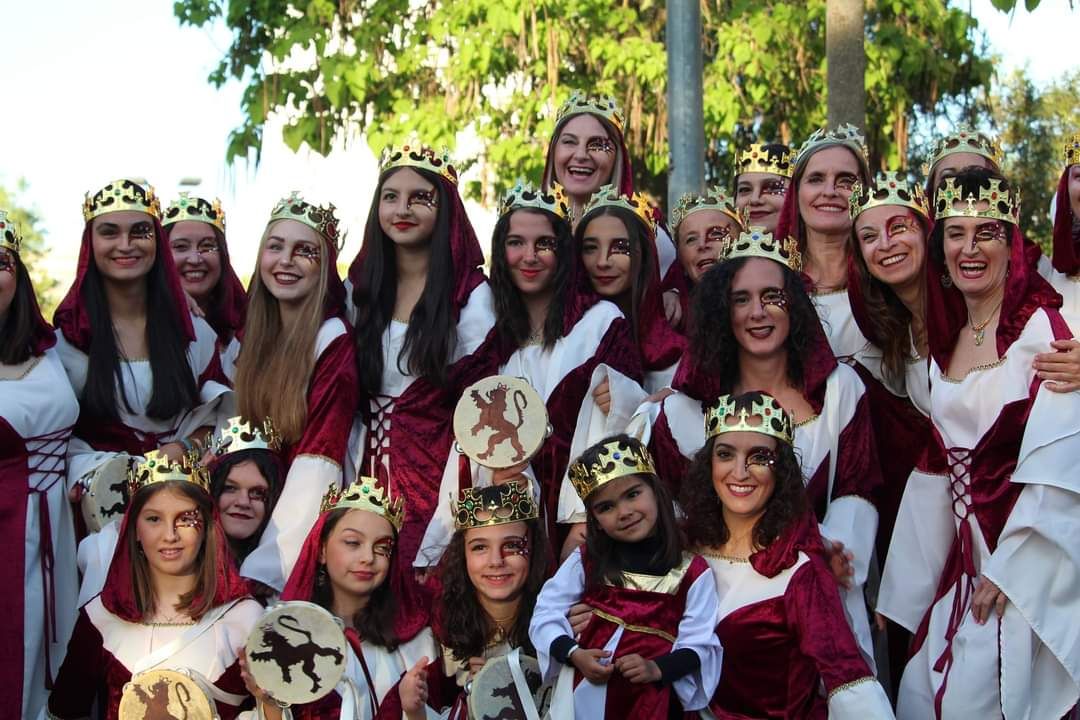 GALERÍA | El Colegio de Las Josefinas se alza con el premio del desfile de San Jorge