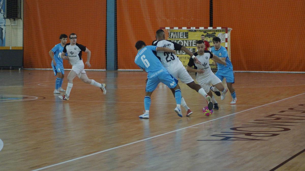 GALERÍA | Honrosa derrota del Caja Rural River Zamora