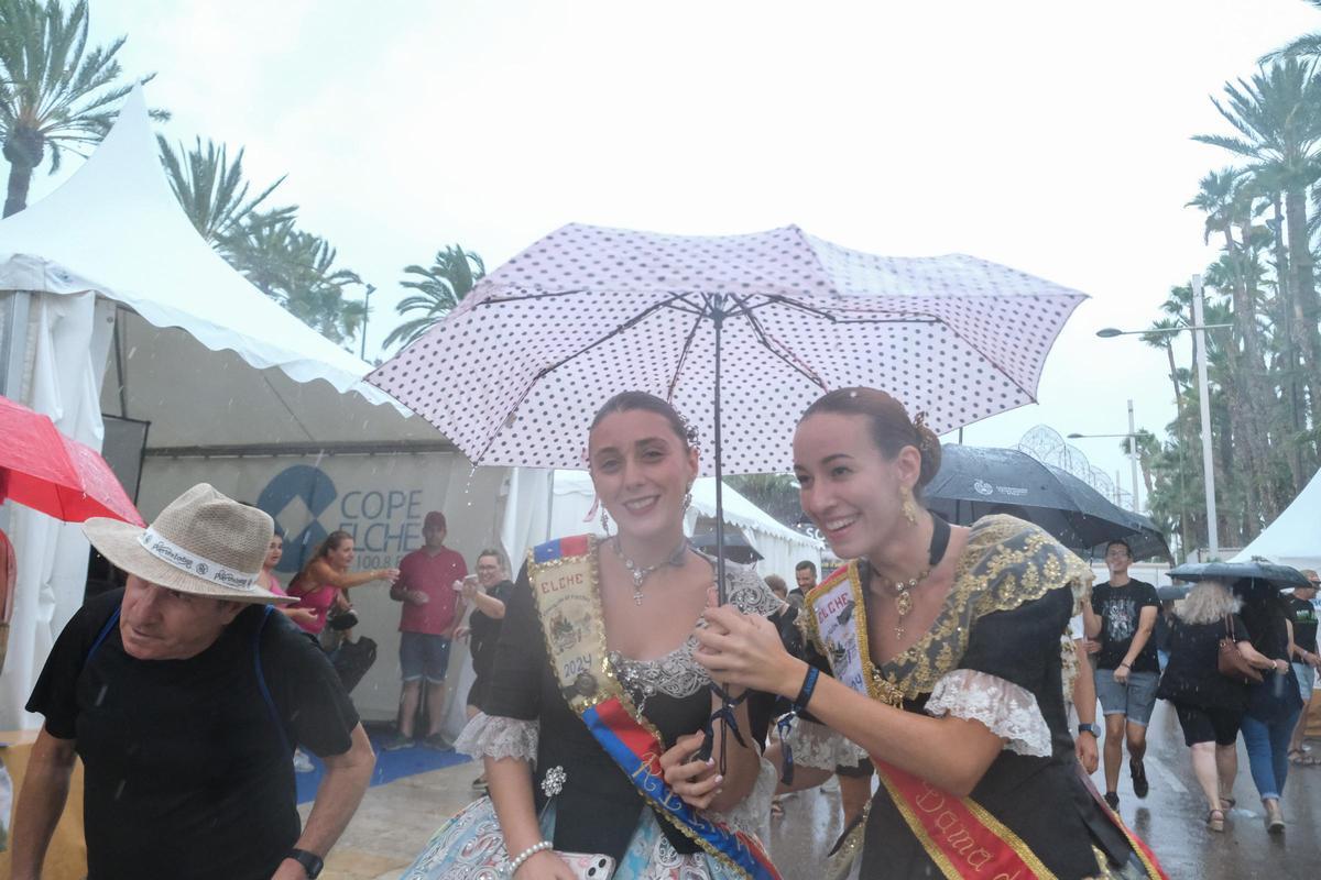 Fiestas de agosto en Elche, pasadas por agua a causa de la DANA