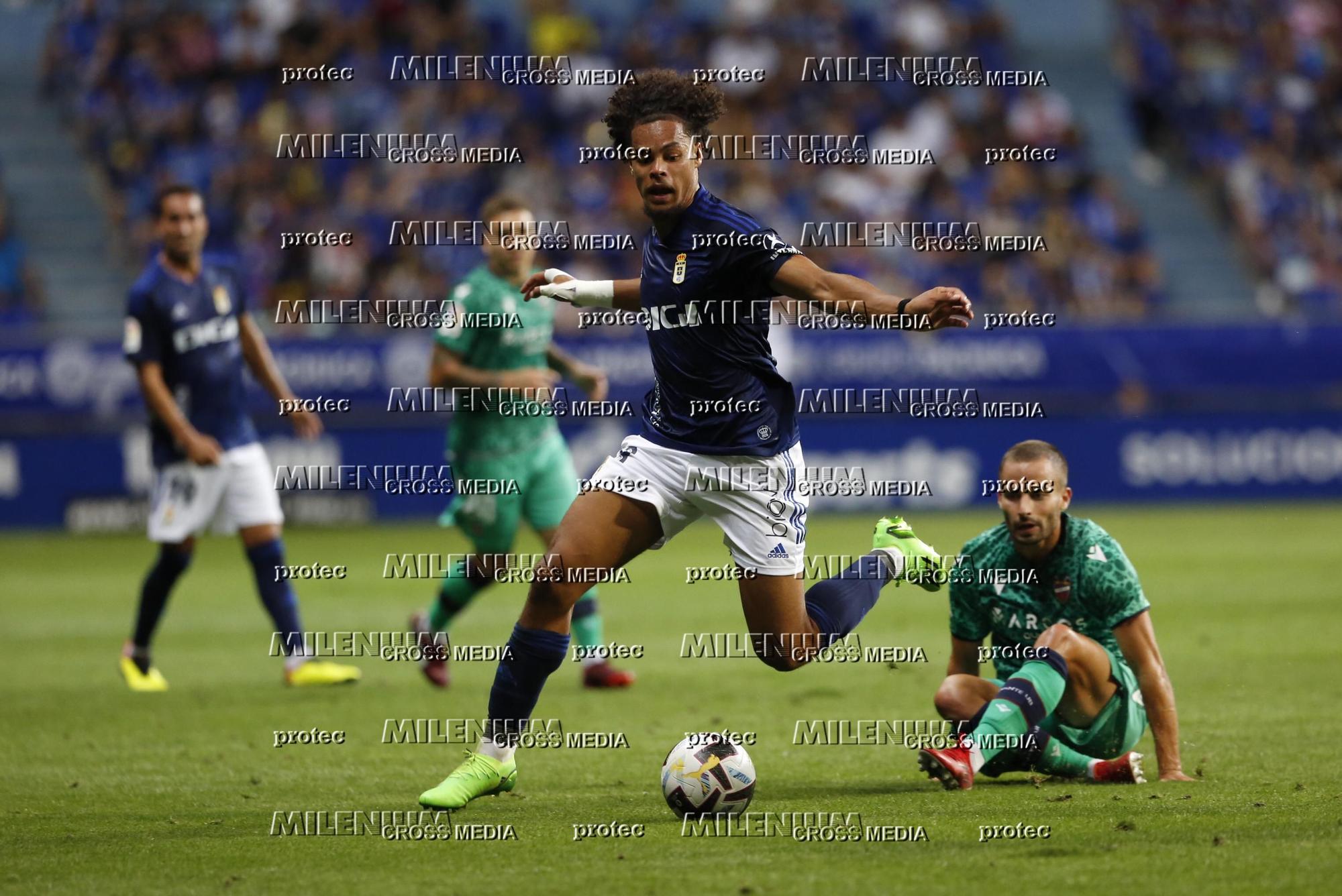 Real Oviedo - Levante, en imágenes