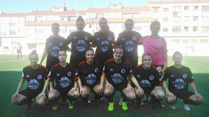 La formación de la Unión Deportiva Ourense ayer. // FdV
