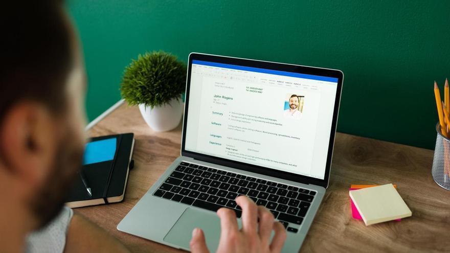 La Xunta lanza una aplicación que generará currículums y simulará entrevistas de trabajo