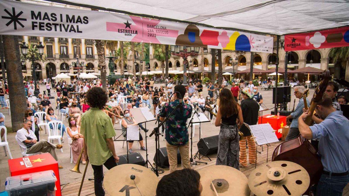 Tornen els concerts gratuïts a la plaça Reial