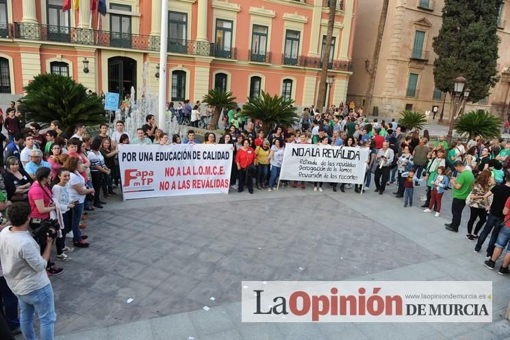 Manifestación contra la LOMCE en Murcia