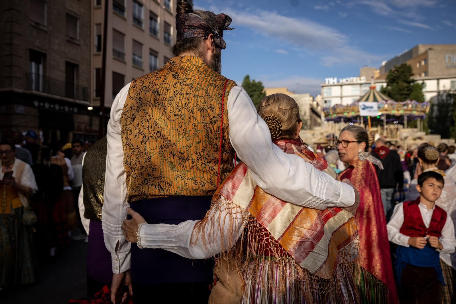 En imágenes | Zaragoza vive su día grande con la Ofrenda de Flores a la Virgen del Pilar