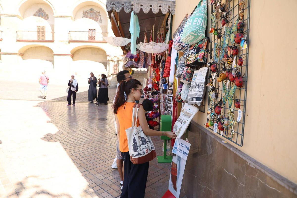 Cordoba, centro historico, reportaje turistas turismo verano, finales de agosto