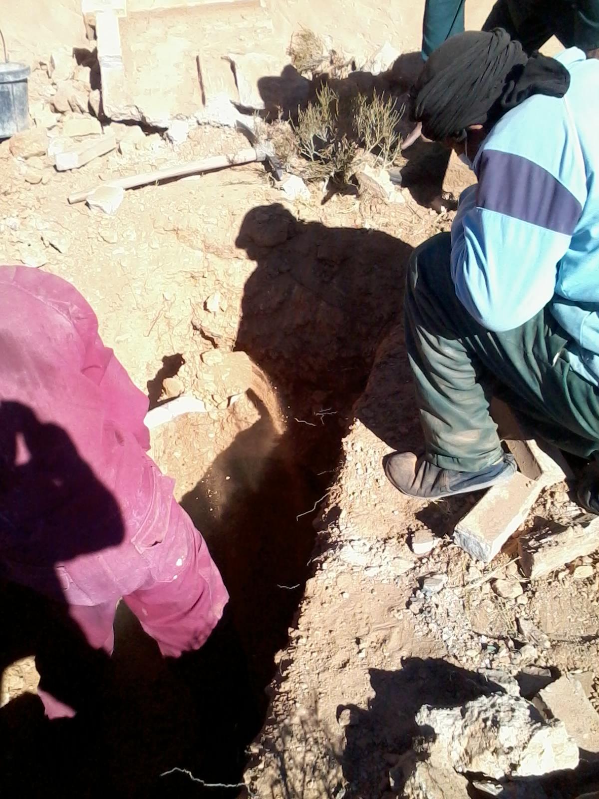 Un momento de la exhumación de Vicente, en una imagen cedida por la familia.