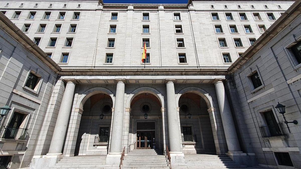 La UCO detiene a Antxon Alonso, socio de Santos Cerdán, y realiza registros en varias empresas tras el arresto de Leire Díez y el expresidente de la SEPI