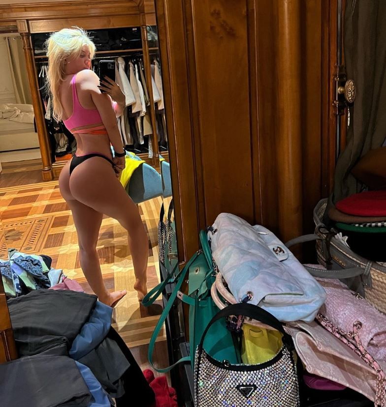 Wanda Nara, la "novia" de Argentina