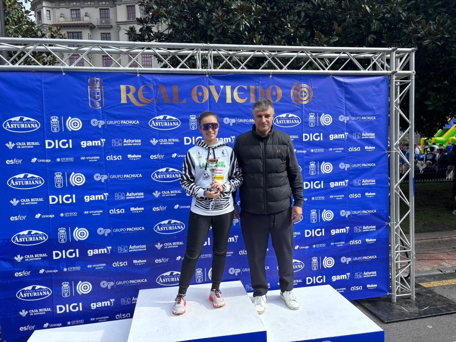 EN IMÁGENES: Así ha sido la carrera por el centenario del Real Oviedo