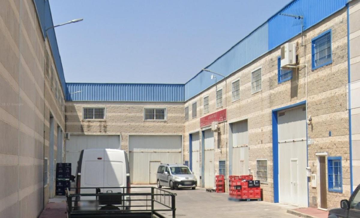 La nave industrial a subasta en Álora, en otra imagen facilitada por Escrapalia.