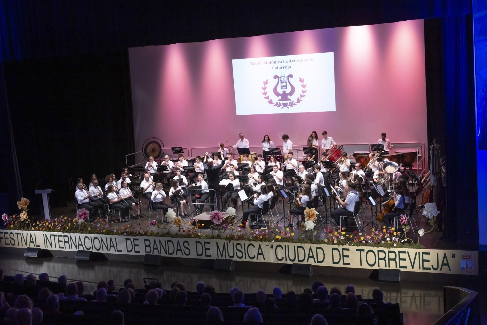 Las bandas de música de Paiporta y Catarroja, protagonistas del Festival Internacional de Bandas Ciudad de Torrevieja