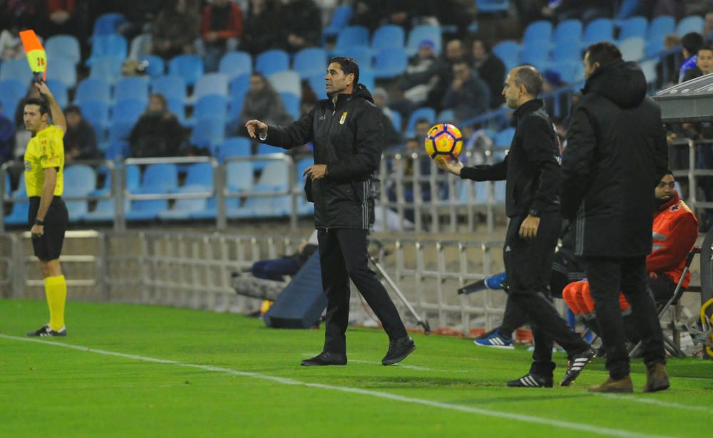 El partido entre el Zaragoza y el Real Oviedo, en imágenes