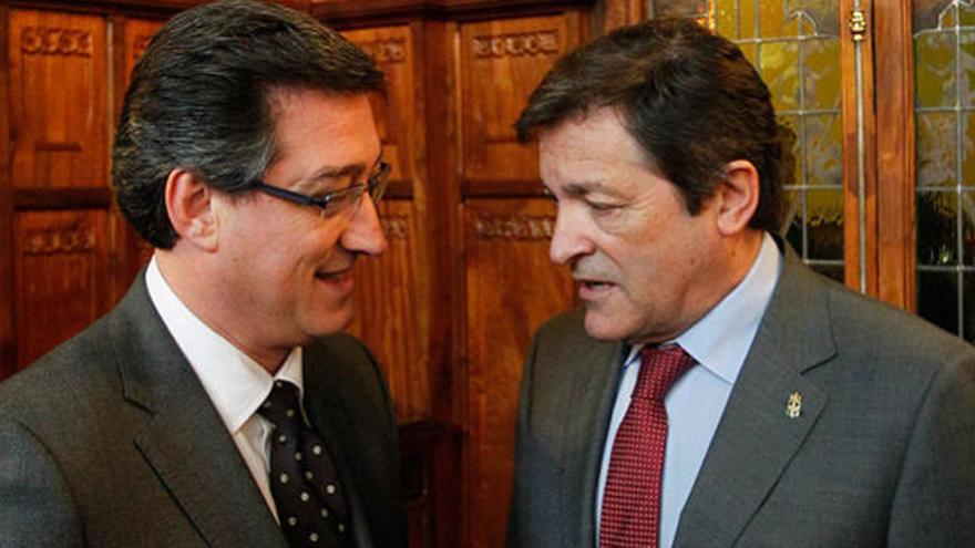 UPyD acepta invitación del PSOE para negociar el presupuesto