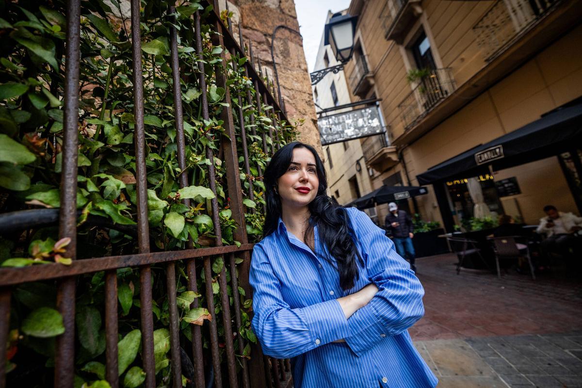 Tamara Molina, escritora de novela romántica contemporánea