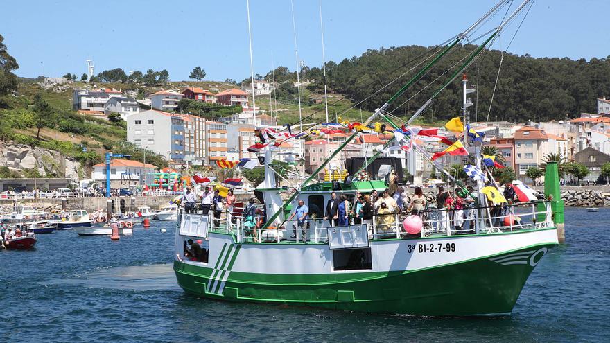 El sector del mar rinde homenaje a su patrona y festeja este día del Carmen: celebraciones en Área