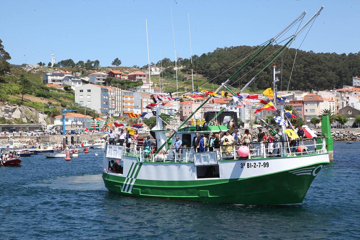 Procesión marítima en Corme con motivo del Día del Carmen