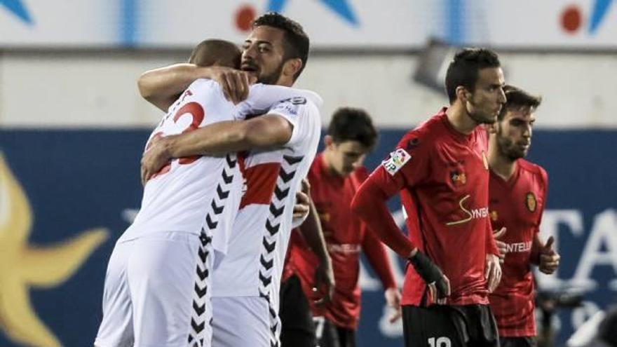 Óscar Díaz, muy serio después de uno de los goles del Nàstic.