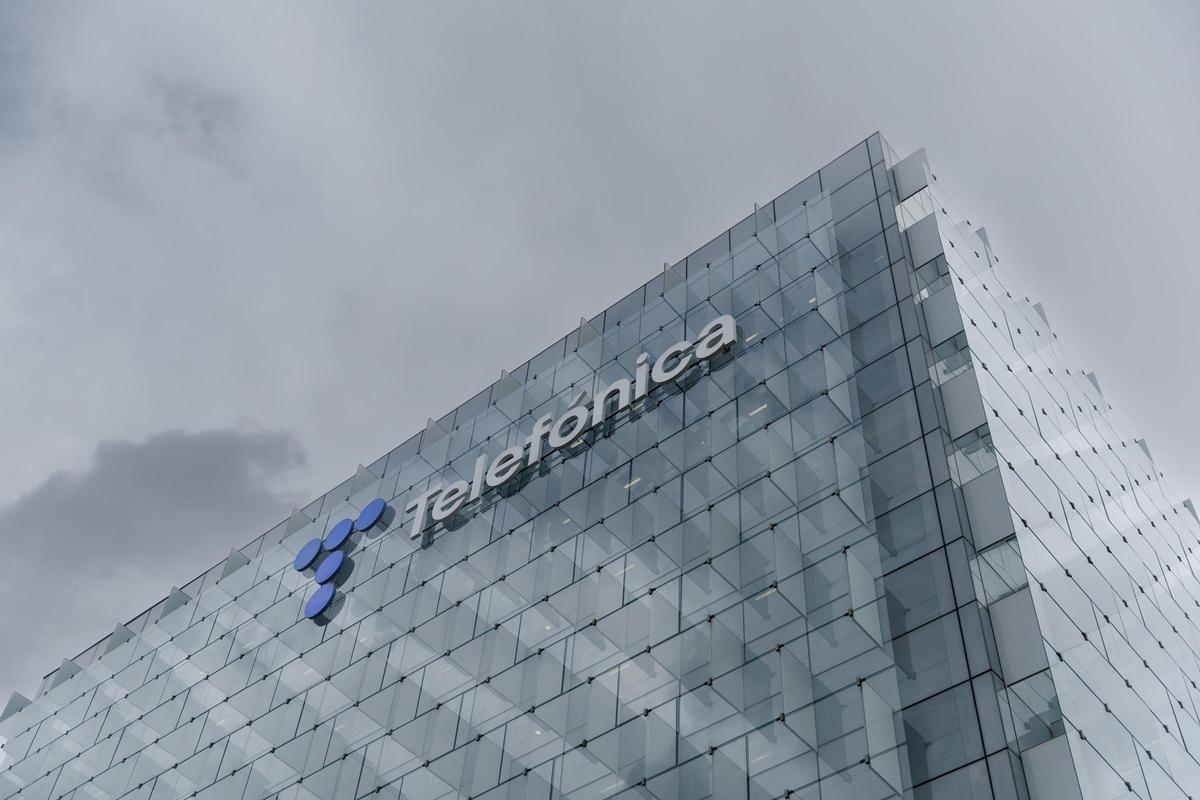 Telefónica treu per primer cop clients a tots els seus rivals, incloent-hi Digi