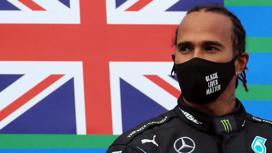 Lewis Hamilton, condecorado con el título de &quot;caballero&quot;