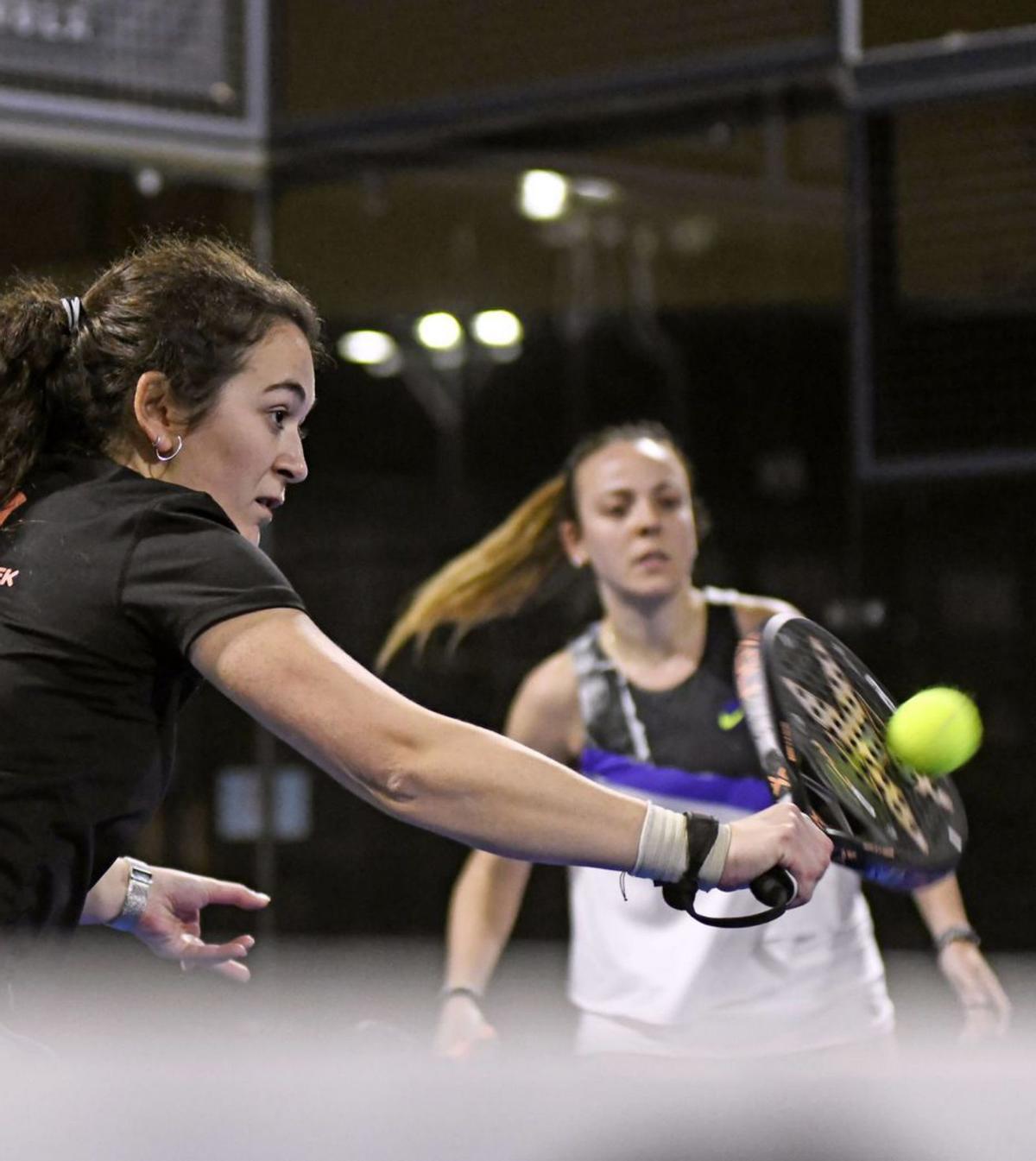 L’imparable auge del pàdel femení